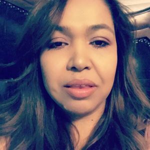 Meet your Posher, L yaneli